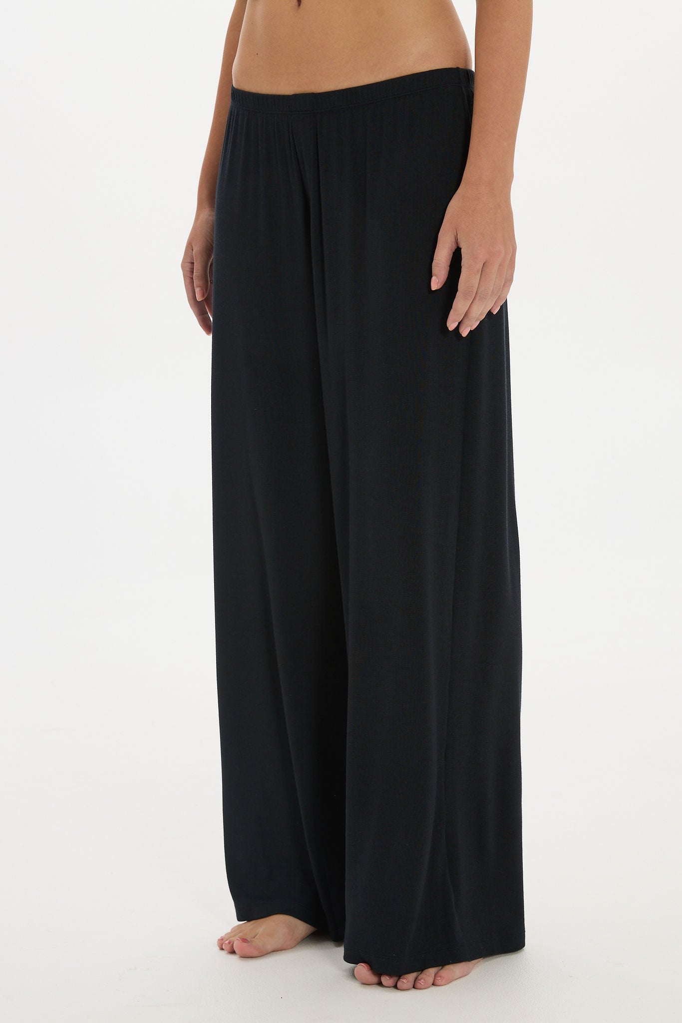 Soft Rib Wide-Leg Pants - Black